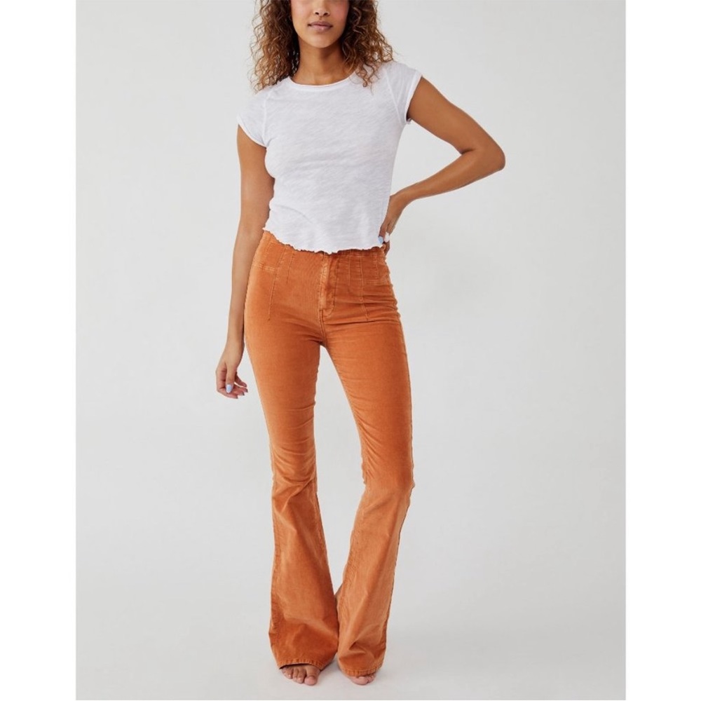NEW WITH TAGS! Free People Jayde Cord Flare Jeans / Cognac - Size 31 - Picture 3 of 7